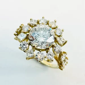 Diamond Halo Engagement Ring Collection
