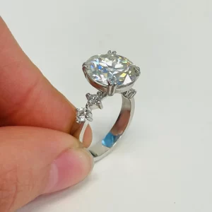 Diamond Solitaire Engagement Ring